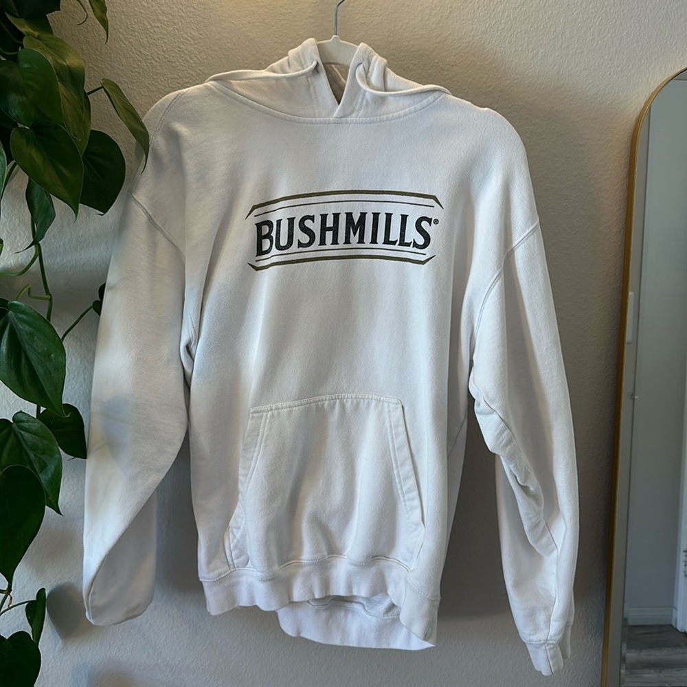 White hoodie